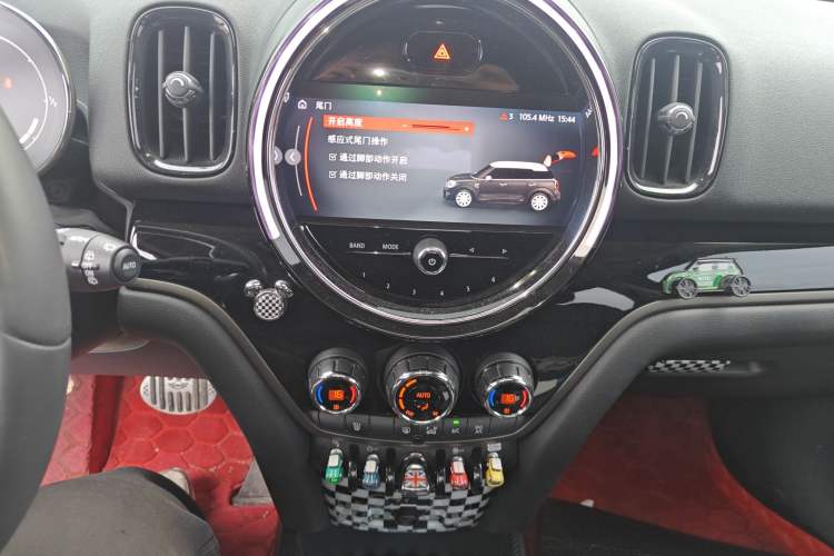 Used MINI Countryman 2022 2.0T COOPER S ALL4 Audio And AC Panel