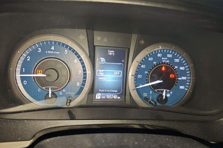 Used Toyota SIENNA  Instrument Cluster