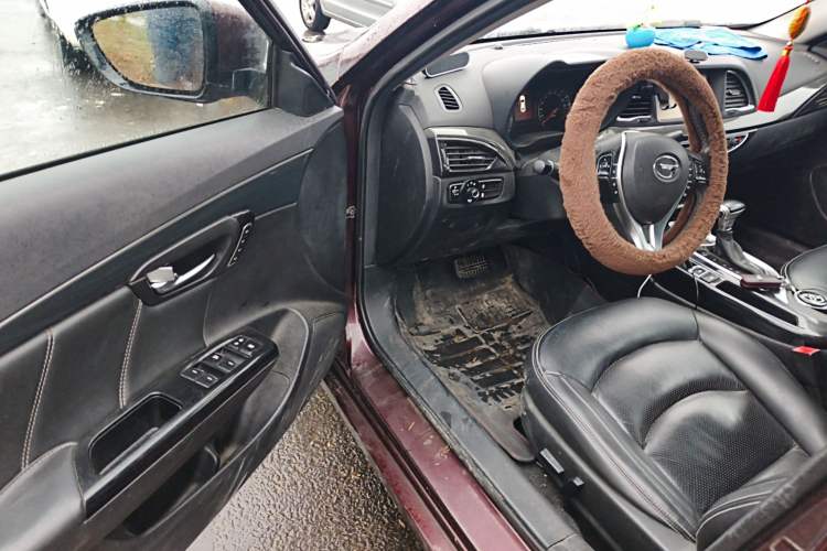 Used GAC Trumpchi GA6 2015 1.8T DCT Luxury Navigation Model Driver Seat