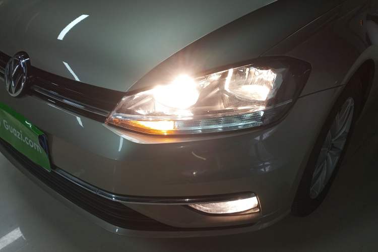 Used Volkswagen Golf 2019 280TSI DSG Comfort Version China VI Standard
