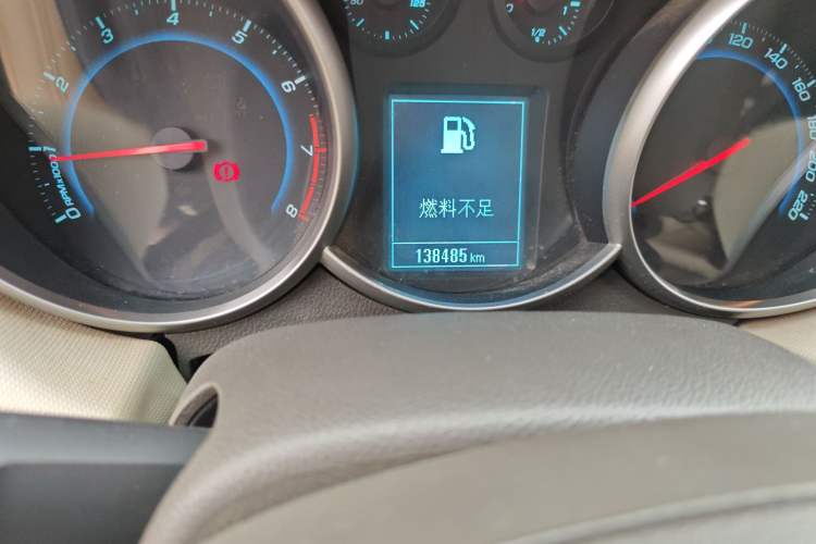 Used Chevrolet Cruze 2015 1.5L Classic SE AT
