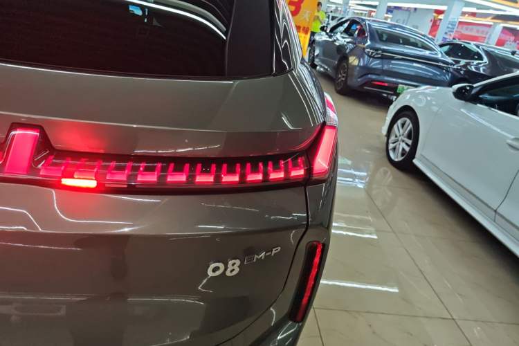 Used Lynk & Co 08 EM-P 2023 220km All-Wheel-Drive Performance Halo