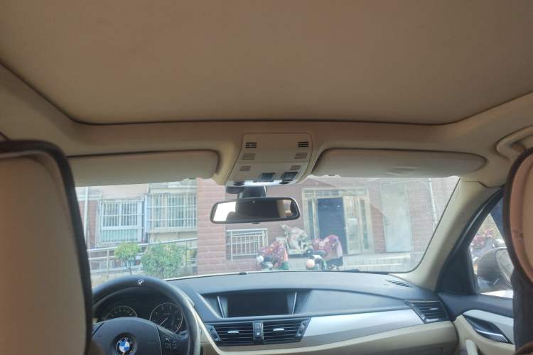 Used BMW X1 2010 sDrive18i Luxury Model