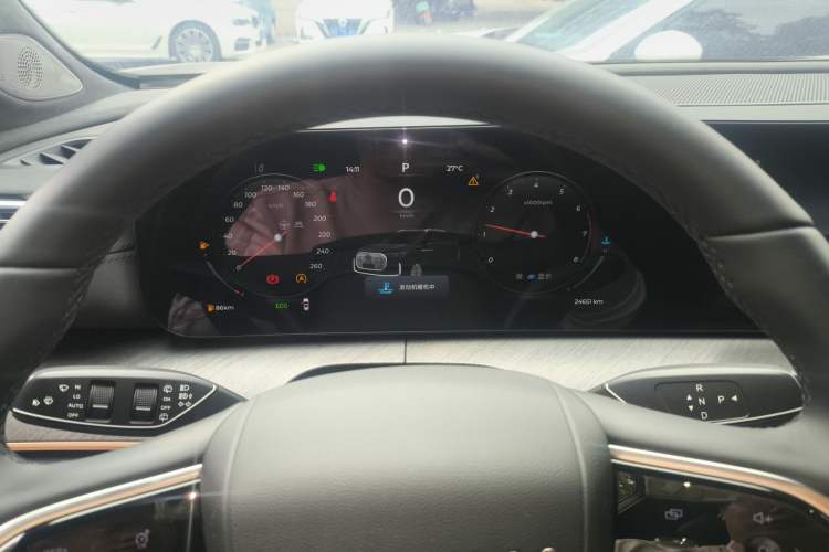 Used Chery Tiggo 9 2025 2.0T Dual-Clutch Two-Wheel Drive Luxury Edition 5 Seats
