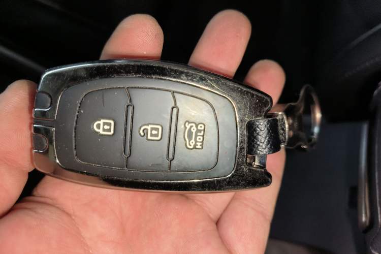 Used Hyundai ix25 2015 1.6L Automatic Two-Wheel Drive Smart GLS Trim
