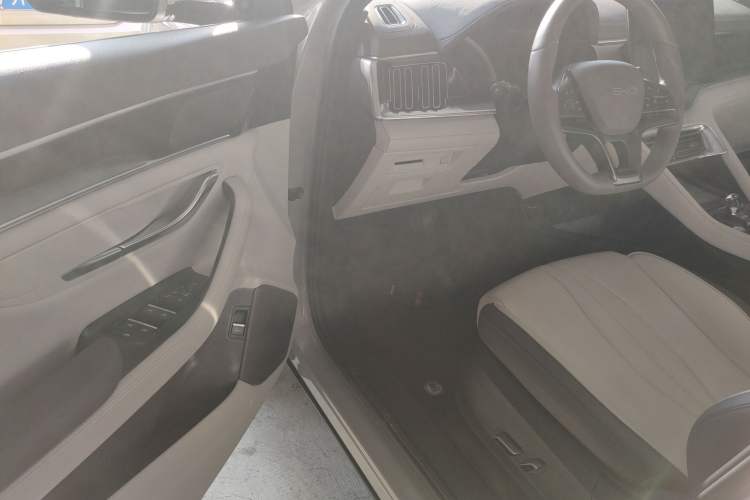 Used BYD Song PLUS New Energy 2025 DM-i 112KM Prestige Model
