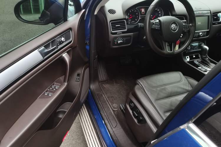 Used Volkswagen Touareg 2016 3.0 TSI Standard Version Driver Seat