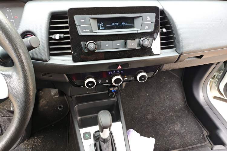 Used Honda Fit 2023 1.5L CVT Trend Edition Audio And AC Panel