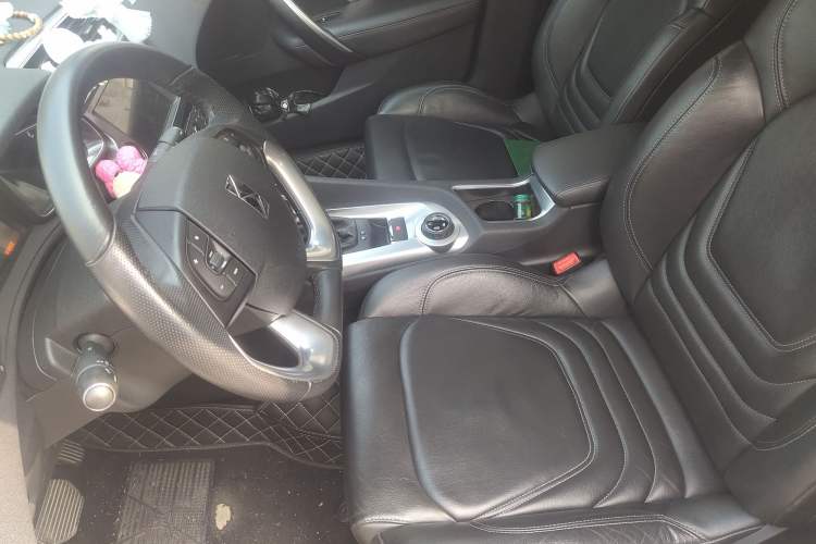 Used DS 6 2016 1.6T Luxury Edition THP160
