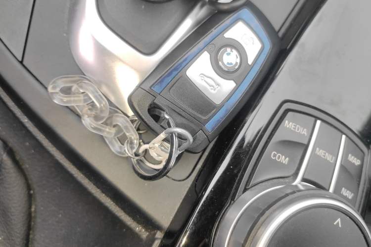 Used BMW 3 Series GT 2019 320i M Sport Package Vehicle Key