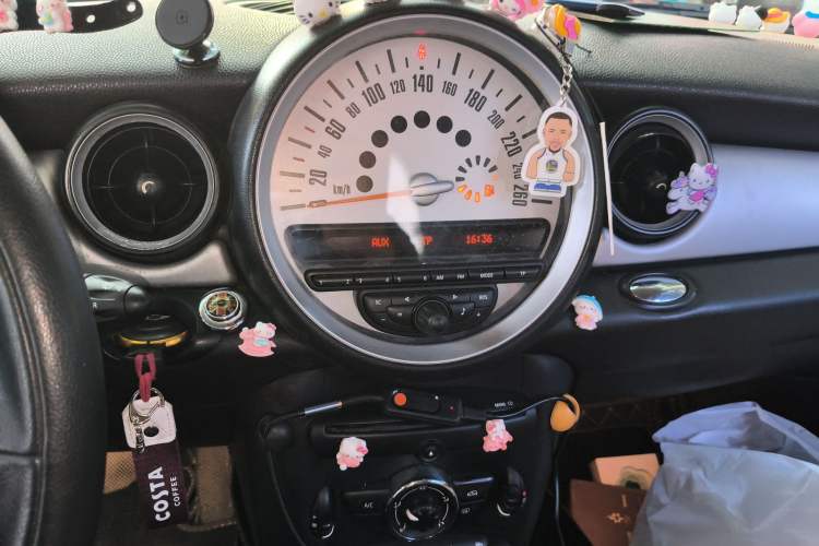 Used MINI MINI 2011 1.6L ONE