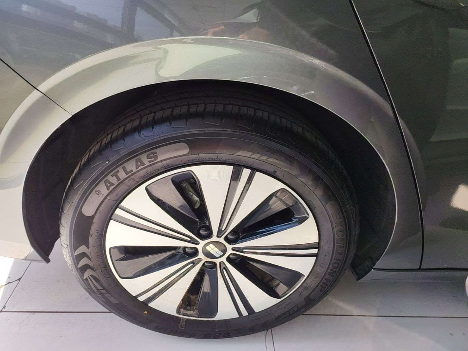 Geely Galaxy A7 2025 Model EM-i 150km Long-Distance Edition — снимка 11