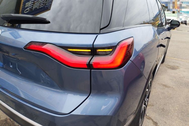 Used Nio ES8 2020 415 KM Signature Edition 7-Seater Version
