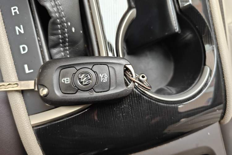 Used Buick Verano 2015 Sedan 15S Automatic Leading Model Vehicle Key