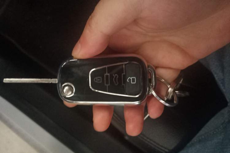 Used Roewe 350 2014 1.5L Automatic Xunda Edition
