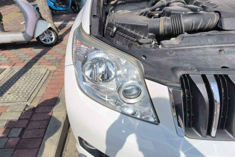 Used Toyota Prado 2010 4.0L Automatic TX-L
