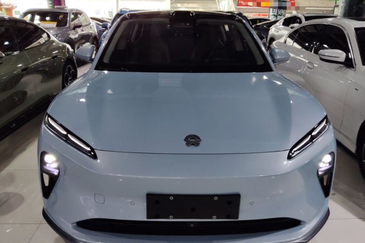 Used Nio ET5 2022 75 kWh Front