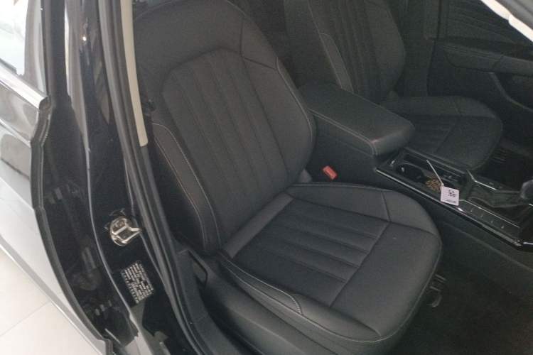 Used Volkswagen Passat 2023 280TSI Business Edition