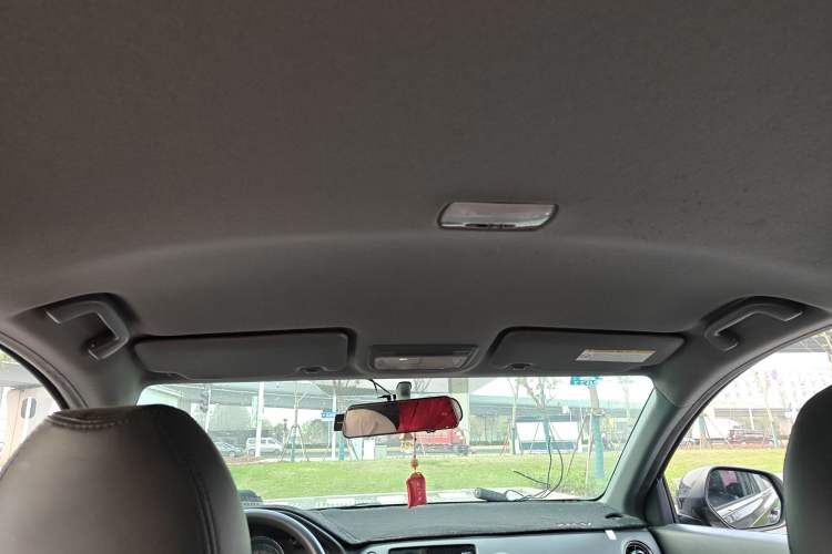 Used Honda XR-V 2015 1.5L LXi CVT Classic Edition Headliner