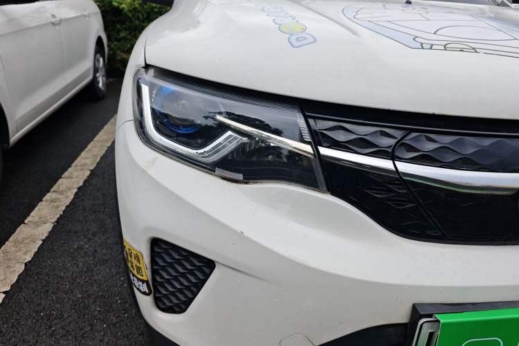 Used Dongfeng NAMMI EX1 2021 Quality Edition Right Front Headlight