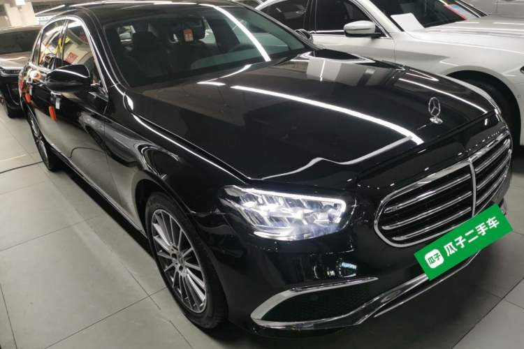 Used Mercedes-Benz E-Class 2023 Facelift E 260 L Front Right 45 Deg