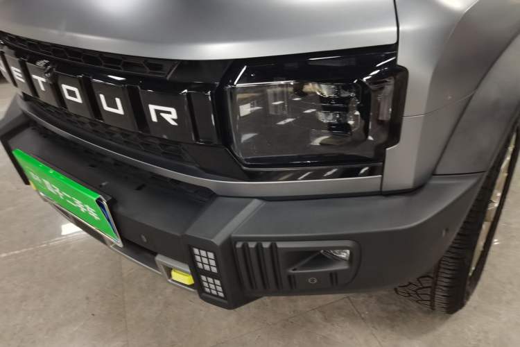 Used JETOUR Traveler 2023 2.0T All-Wheel Drive Conquer PRO