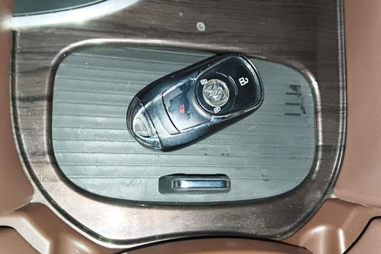 Used Buick Envision 2017 20T Two-Wheel Drive Elite Version