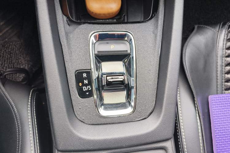 Used Skoda Octavia 2021 PRO TSI280 DSG Luxury Edition Gear Lever