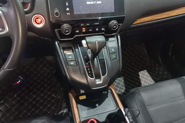 Used Honda CR-V 2021 240TURBO CVT 2WD Fashion Edition
