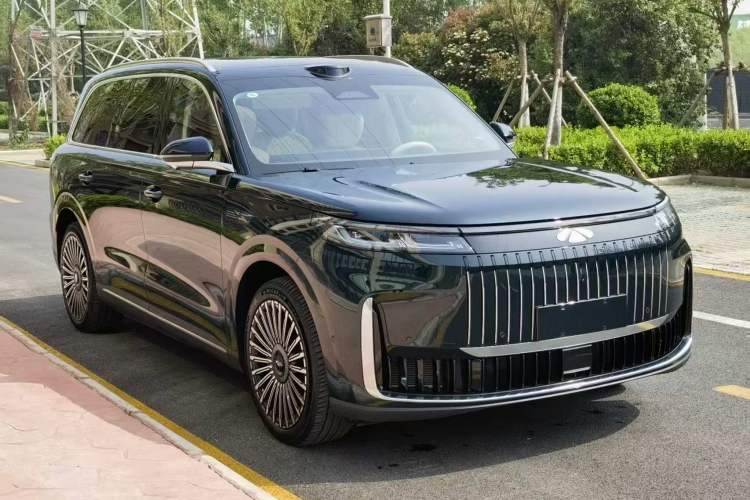 Used Chery T11 2026 Model 220 All-Wheel Drive Family Fun Edition
