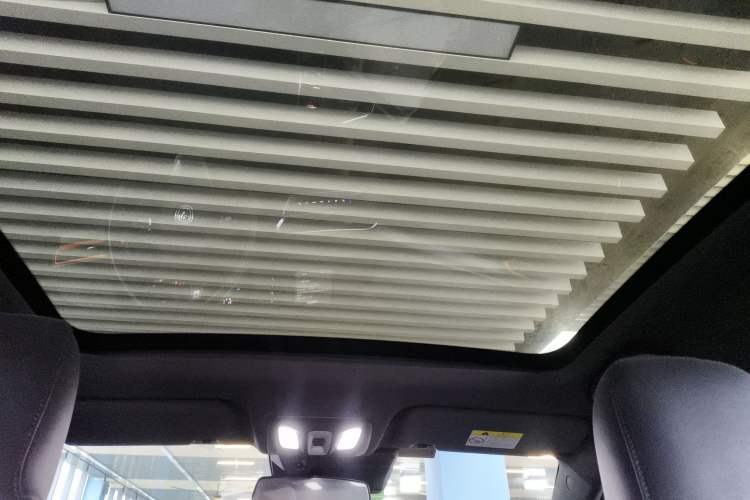 Used Changan UNI-T 2022 2.0T Prestige Version
