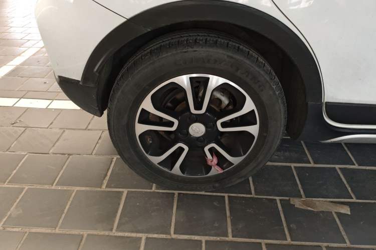 Used Geely Auto Vision X3 2017 1.5L Automatic Elite Model