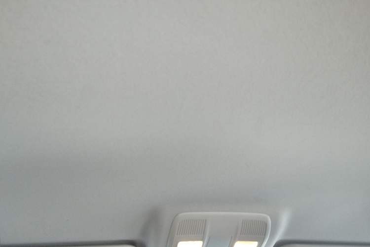 Used Mazda 3 Axela 2016 Sedan 1.5L Automatic Comfort Model
