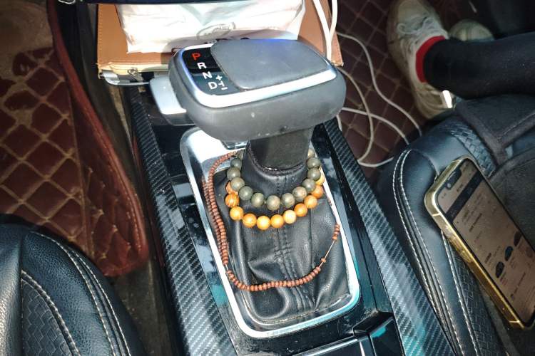 Used Luxgen U6 SUV 2017 Revised Version 1.6T Fashion Edition Gear Lever