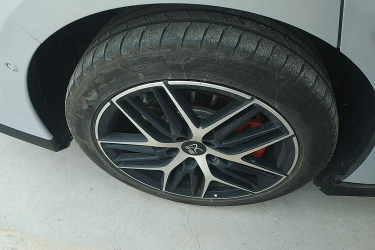 Used BYD Han L 2025 EV Four-Wheel Drive LiDAR Flagship Model