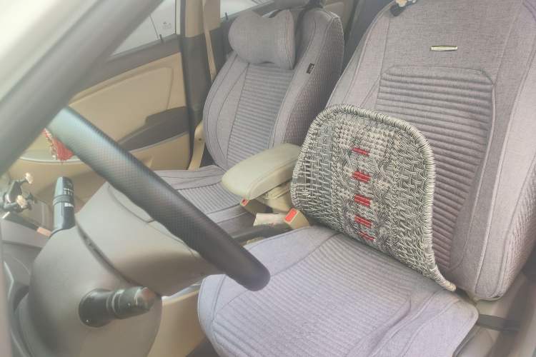 Used Hyundai Verna (older generation) 2010 Sedan 1.4L Manual Comfort GS
