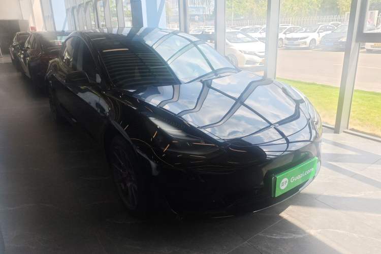 Used Tesla Model 3 2022 Rear-Wheel-Drive Version
