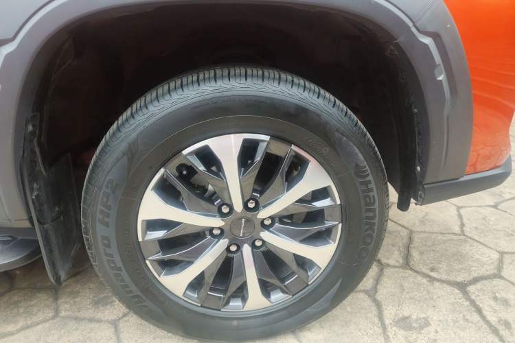 Used SAIC MAXUS T90 2021 2.0T Single-Turbo Automatic Two-Wheel Drive High-Ride Comfort Plus Long-Box Version