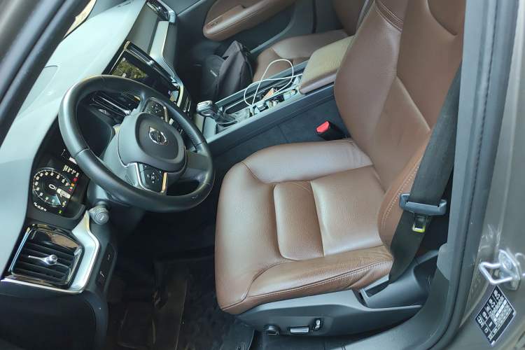 Used Volvo S60 2021 T4 Zhiyi Luxury Edition