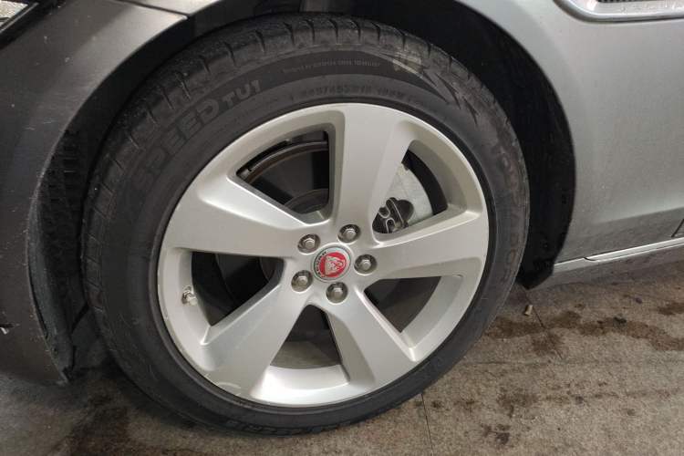 Used Jaguar XFL 2020 XFL 2.0T P200 Two-Wheel-Drive Elite Edition
