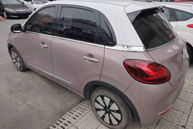 Used Wuling Bingo 2023 333 km Lingxi Connected Version
