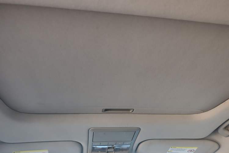 Used Chevrolet Captiva 2012 2.4L 4x4 Flagship Edition 7 Seats
