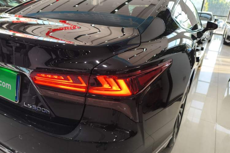 Used Lexus LS 2021 500h Excellence Edition