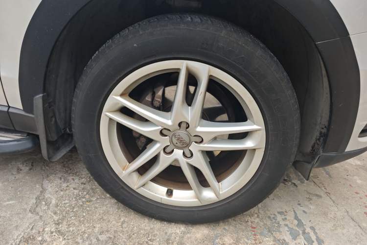 Used Audi Q5 2016 40 TFSI Comfort Model