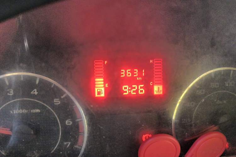 Used Wuling Rongguang V 2015 1.2L Practical Model
