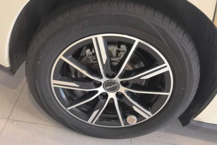 Used BYD Seal 06 New Energy 2025 DM-i Smart Drive 120KM Prestige Model
