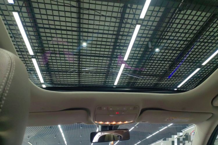 Used Mercedes-Benz E-Class New Energy 2023 E 350 e L Plug-in Hybrid Sedan