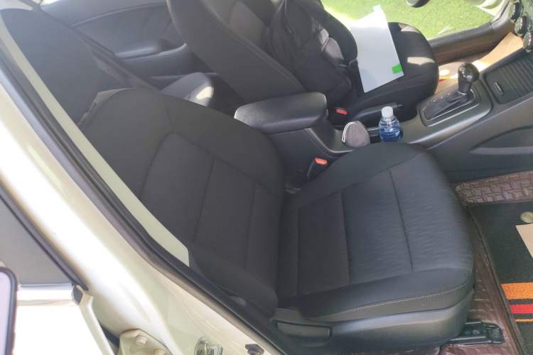 Used Kia K3 2015 1.6L Automatic GL
