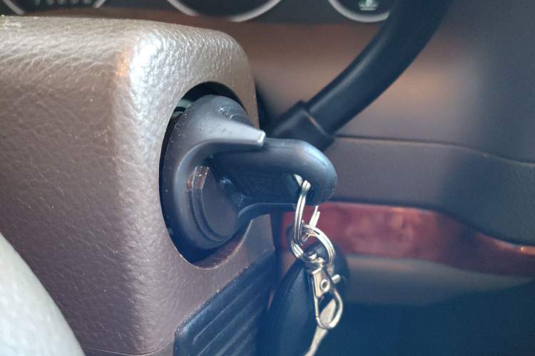 Used Buick GL8 2011 2.4L CT Comfort Edition Vehicle Key