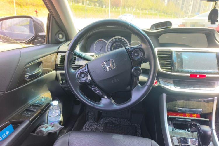 Used Honda Accord 2015 2.4L EX Luxury Edition
